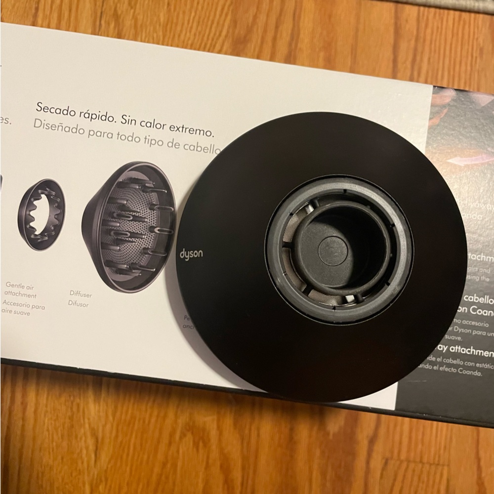 NEW Dyson Diffuser attachment